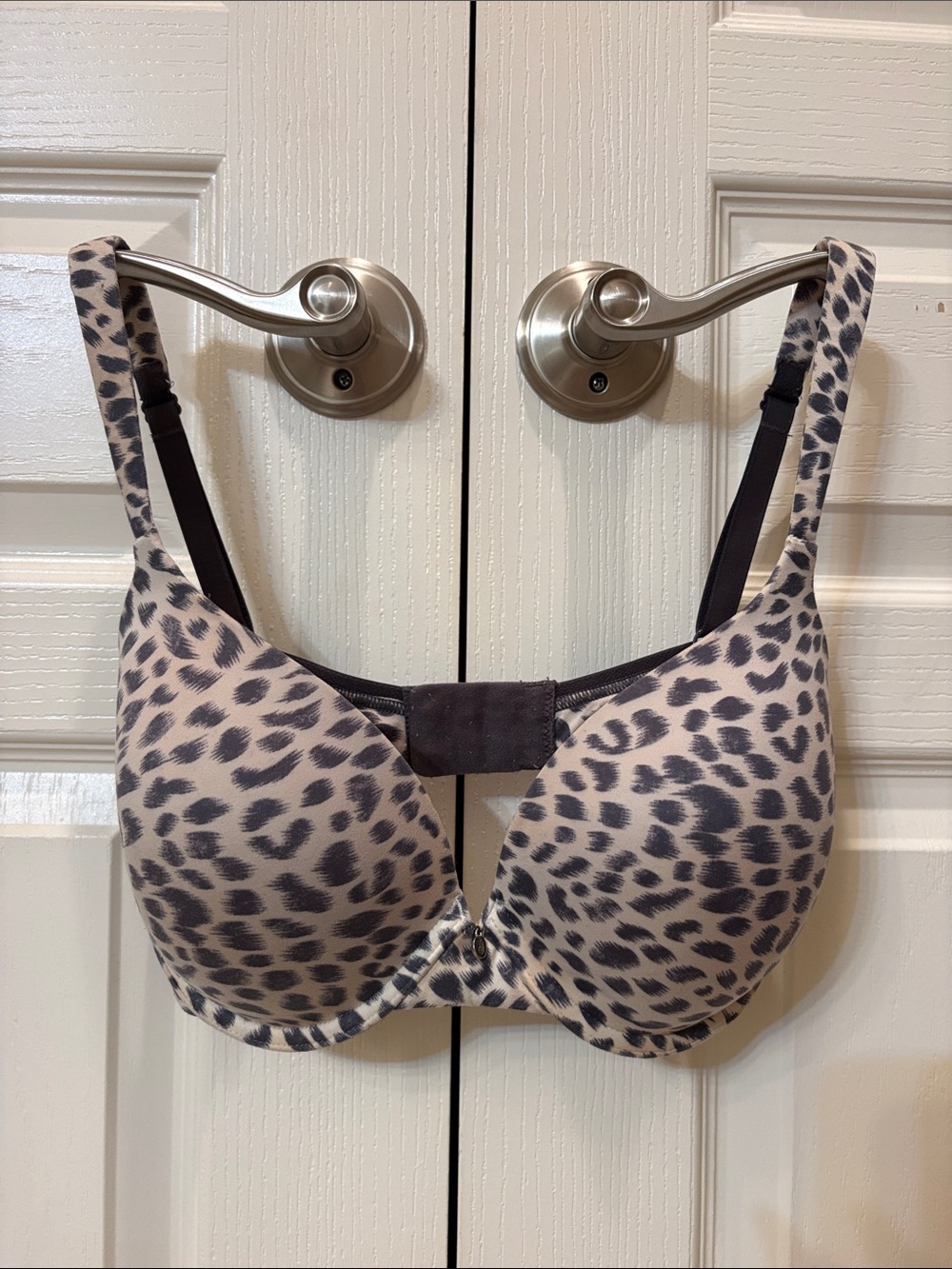 VICTORIA’S SECRET
